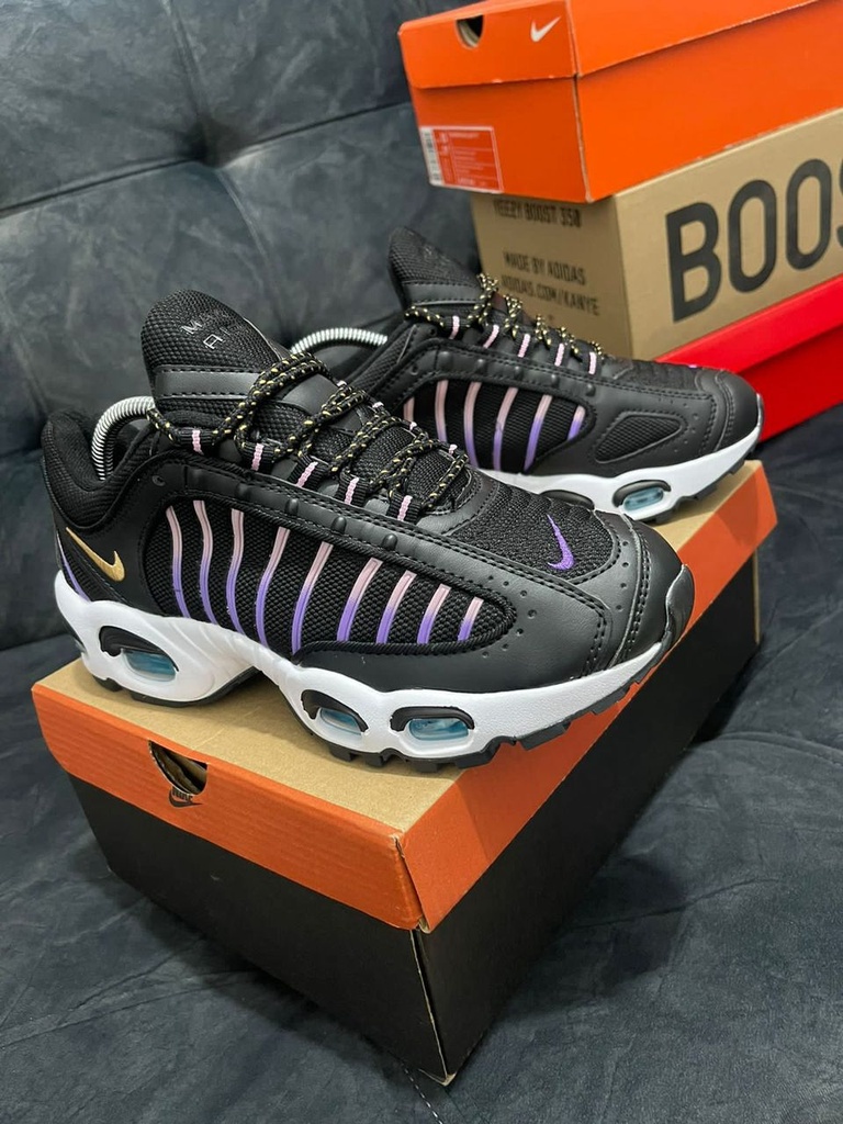 Nike TAIWIND