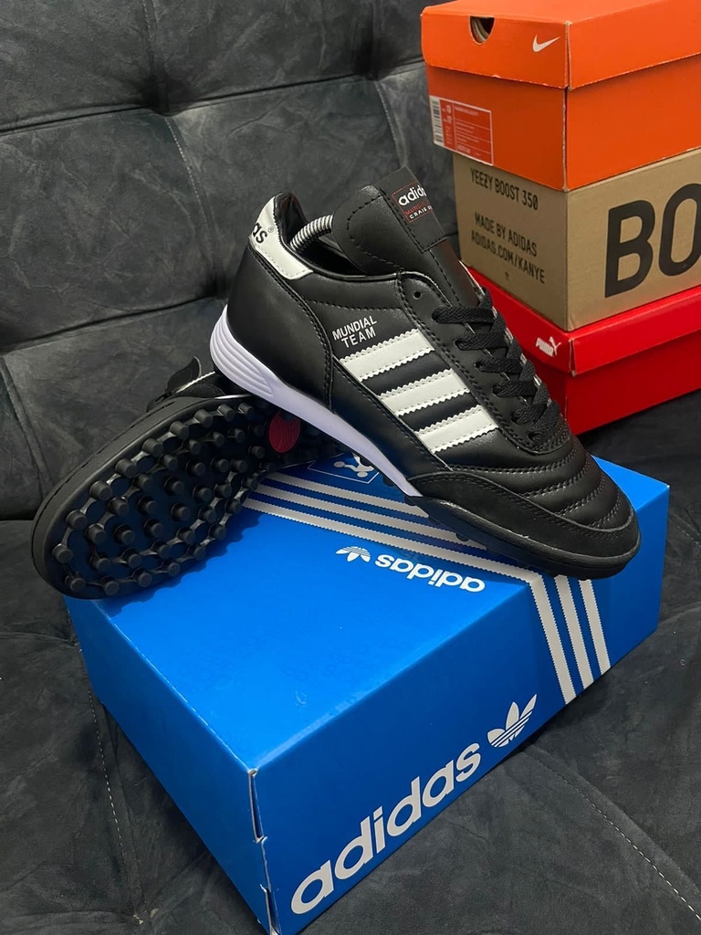 Adidas team mundial 