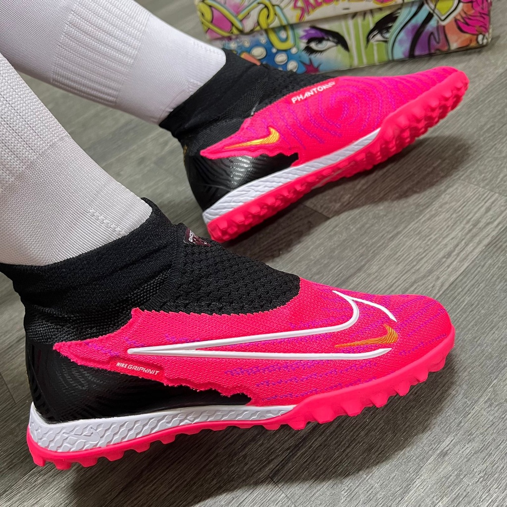 Nike phantom 