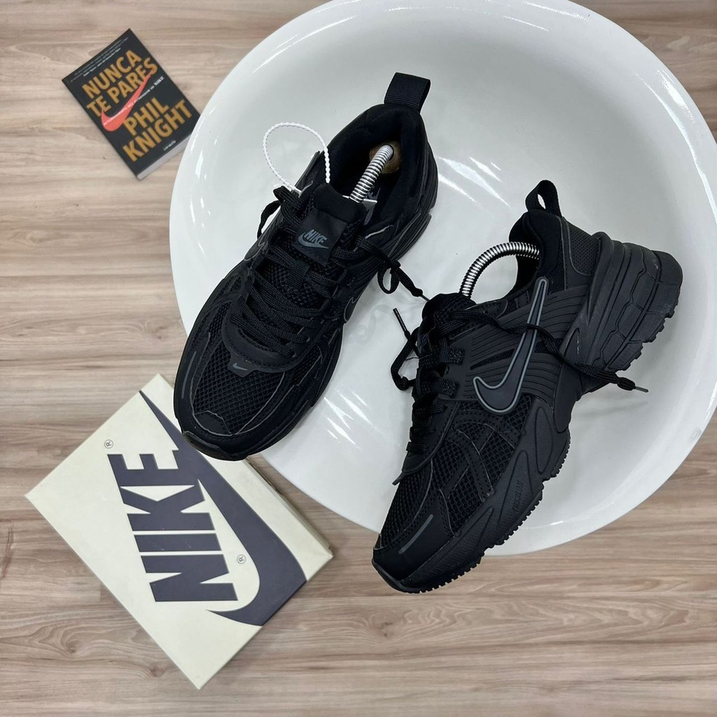 NIKE V2K